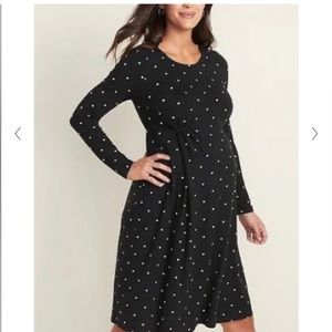 Old Navy Maternity Jersey Dress Polka Dot